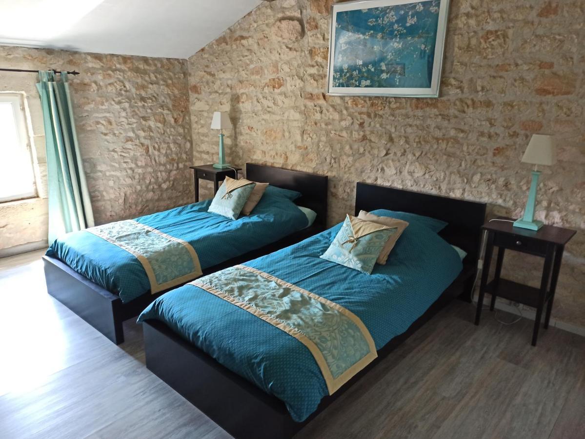 Bed and Breakfast La Pastorale Beurlay Zimmer foto