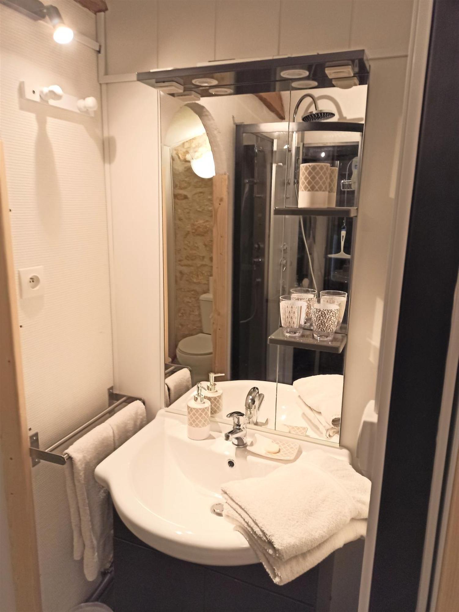 Bed and Breakfast La Pastorale Beurlay Zimmer foto