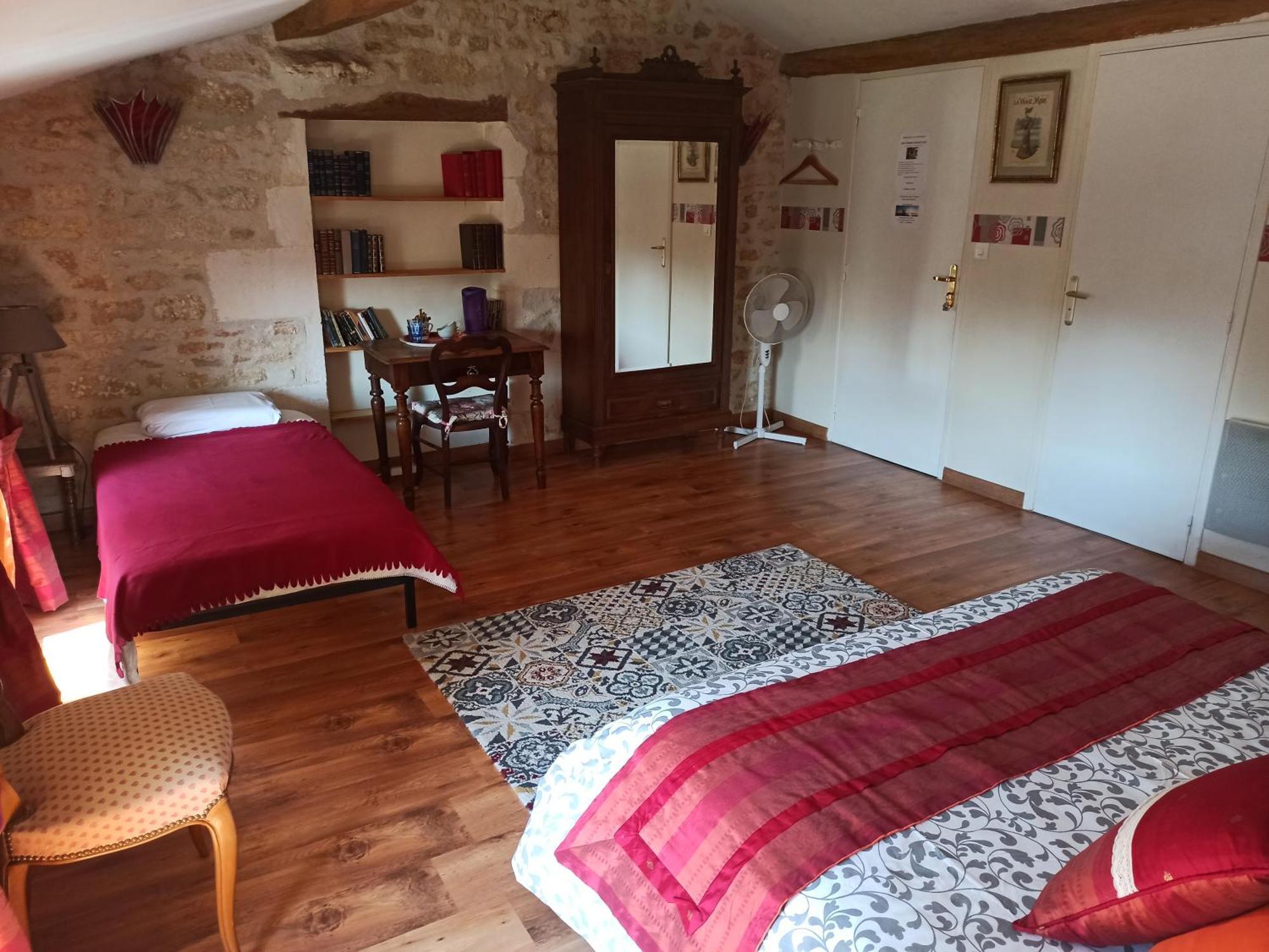 Bed and Breakfast La Pastorale Beurlay Zimmer foto